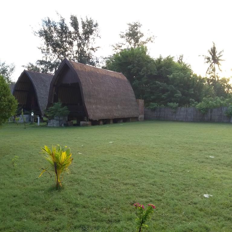 Sasak Island Bungalows Gili Meno Rom bilde